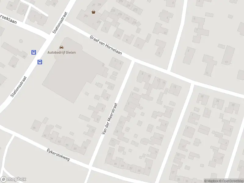 Ambulance met grote spoed naar de Van der Meerstraat in Heythuysen