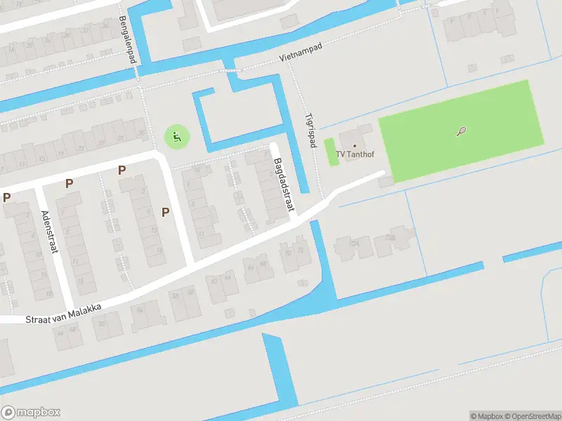 Ambulance met gepaste spoed naar de Bagdadstraat in Delft