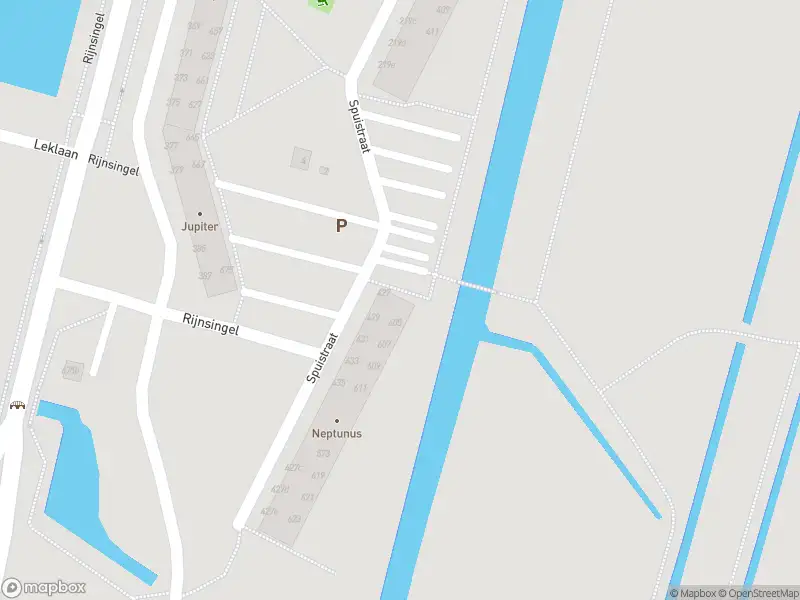 Ambulance met grote spoed naar de Spuistraat in Ridderkerk