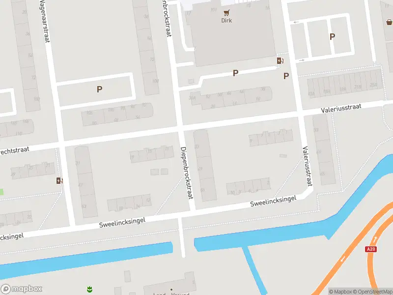 Ambulance met grote spoed naar de Diepenbrockstraat in Schiedam