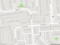 Ambulance met grote spoed naar de Beverveen in Spijkenisse