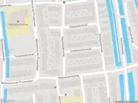 Ambulance met grote spoed naar de Schilkerpolderstraat in Gouda