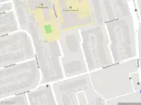 Ambulance met gepaste spoed naar de Pruimenboomplein in IJmuiden