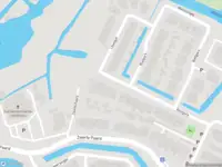 Ambulance met gepaste spoed naar de IJsvogel in Alblasserdam