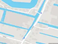 Ambulance met grote spoed naar de Vuurlijn in De Kwakel