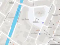 Ambulance met gepaste spoed naar de Markt in Spijkenisse