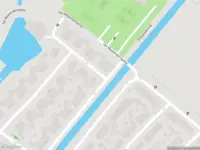 Ambulance met grote spoed naar de Burgemeester Verver-Aartsenlaan in Voorschoten