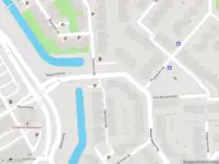 Ambulance met grote spoed naar de Akkersvoorde in Spijkenisse