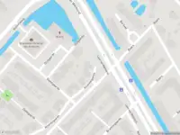 Ambulance met grote spoed naar de Amandelgaarde in Hendrik-Ido-Ambacht