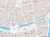 Politie met grote spoed naar de Herenwaltje in Leeuwarden vanwege schietincident