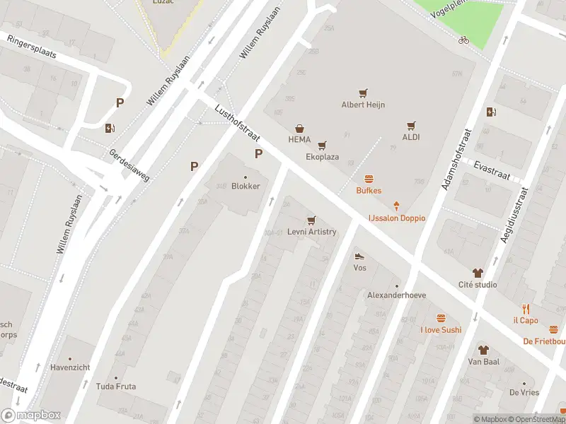 Ambulance met gepaste spoed naar de Paulus Potterstraat in Rotterdam