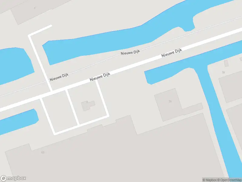 Ambulance met gepaste spoed naar de Nieuwe Dijk in Andijk