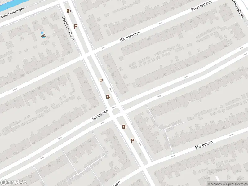 Ambulance met gepaste spoed naar de Sportlaan in Vlaardingen