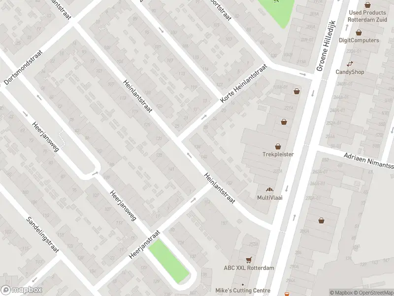 Ambulance met grote spoed naar de Heinlantstraat in Rotterdam