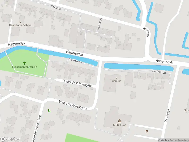 Brandweer met grote spoed naar de De Wearen in Oudega