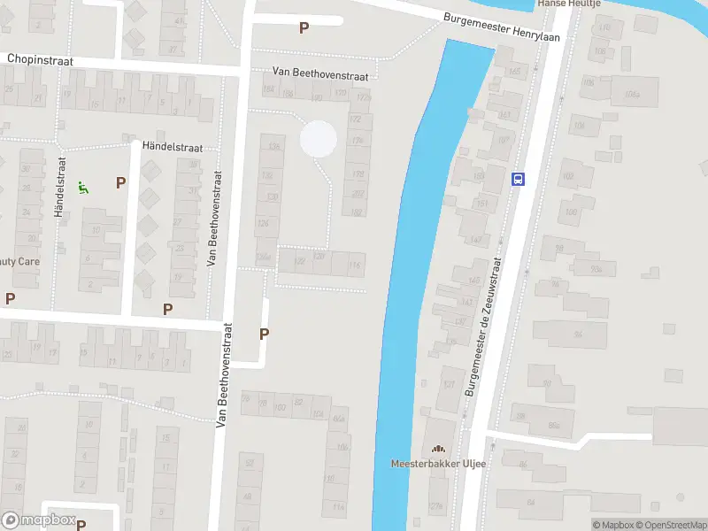 Ambulance met gepaste spoed naar de Van Beethovenstraat in Numansdorp