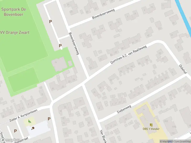 Brandweer met gepaste spoed naar de Burgemeester Pastoorstraat in Wanneperveen vanwege een liftopsluiting