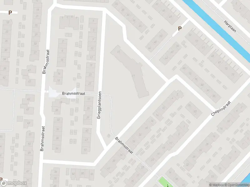 Brandweer met gepaste spoed naar de Mahlerstraat in Barendrecht vanwege een liftopsluiting