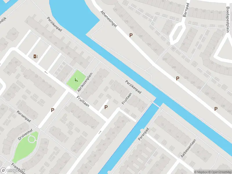 Politie met grote spoed naar de Perzikenpad in Wateringen vanwege personen te water