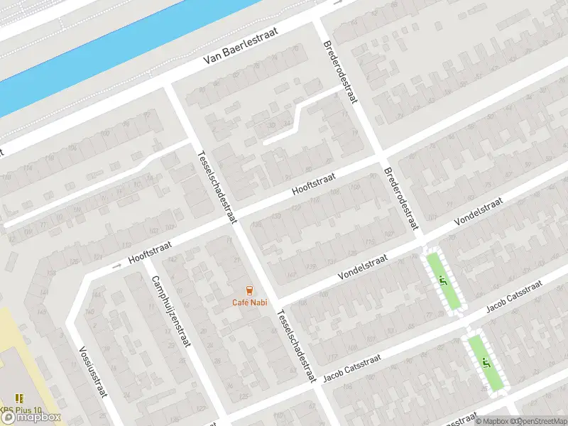 Ambulance met grote spoed naar de Hooftstraat in Dordrecht