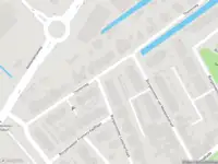 Ambulance met grote spoed naar de Burgemeester Letschertlaan in Uithoorn