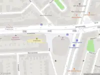 Ambulance met gepaste spoed naar de Sandelingplein in Rotterdam