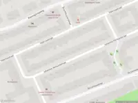 Ambulance met gepaste spoed naar de Jan van Goyenkade in Amsterdam