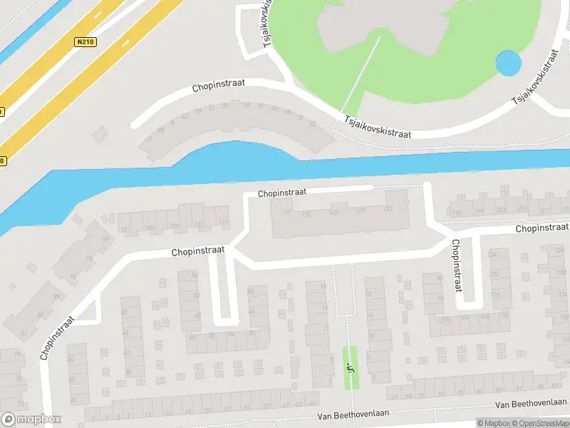 Ambulance met gepaste spoed naar de Chopinstraat in Capelle aan den IJssel