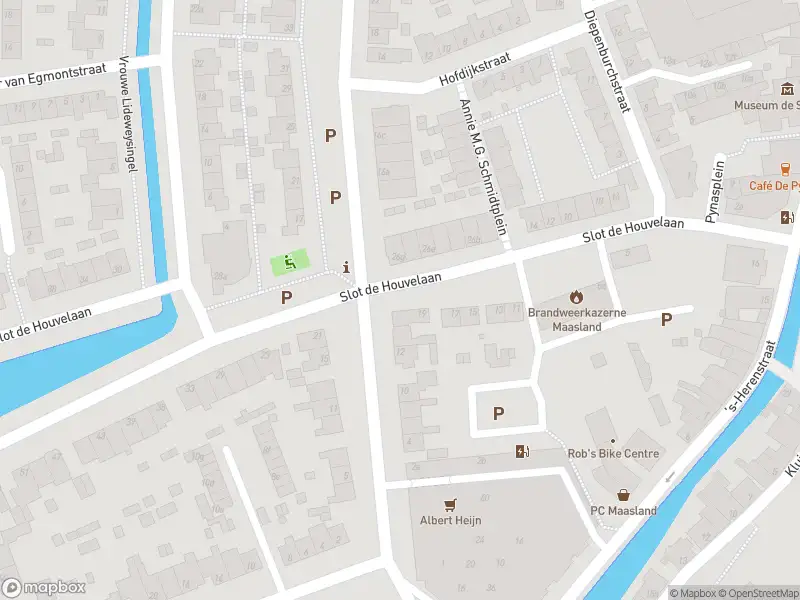 Ambulance met gepaste spoed naar de Huis te Veldelaan in Maasland