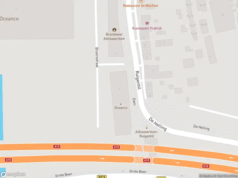 Ambulance met gepaste spoed naar de Broerestraat in Alblasserdam