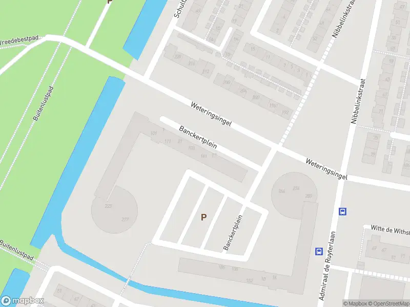 Ambulance met gepaste spoed naar de Banckertplein in Hendrik-Ido-Ambacht