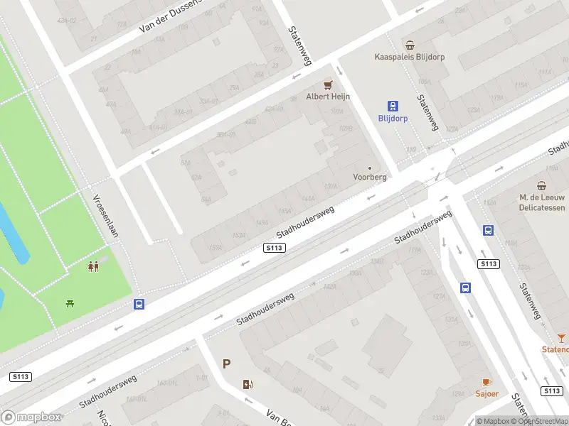 Ambulance met grote spoed naar de Stadhoudersweg in Rotterdam