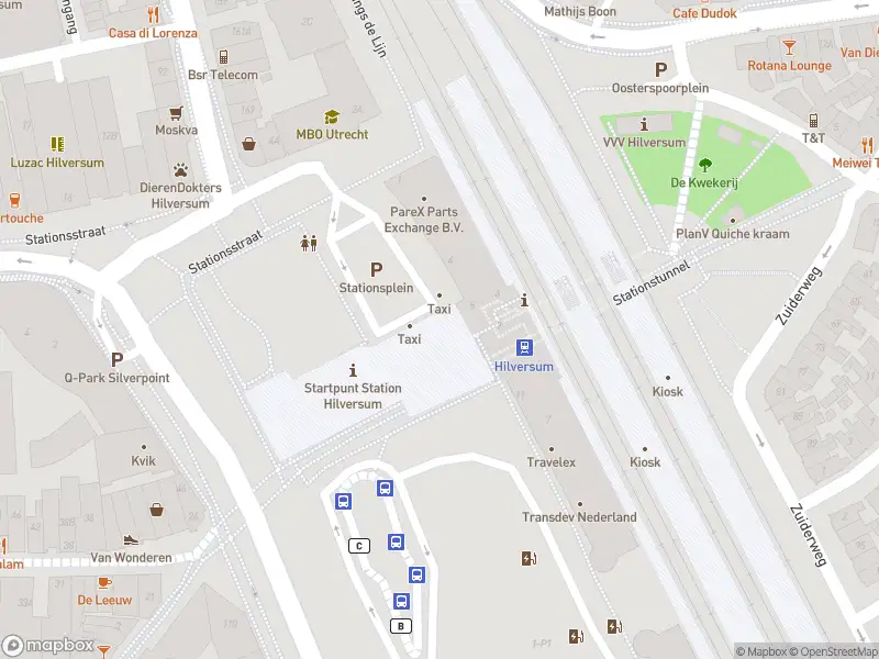 Brandweer met gepaste spoed naar de Stationsplein in Hilversum vanwege een liftopsluiting