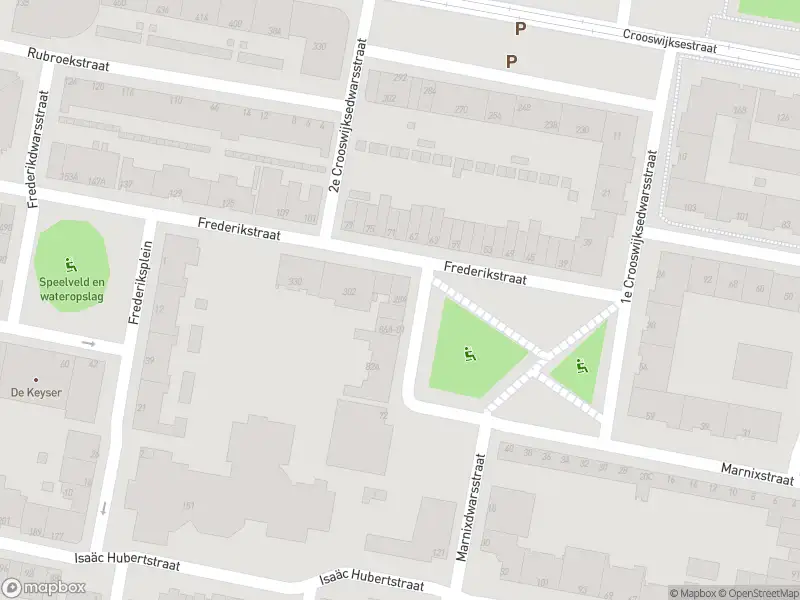 Ambulance met grote spoed naar de Frederikstraat in Rotterdam