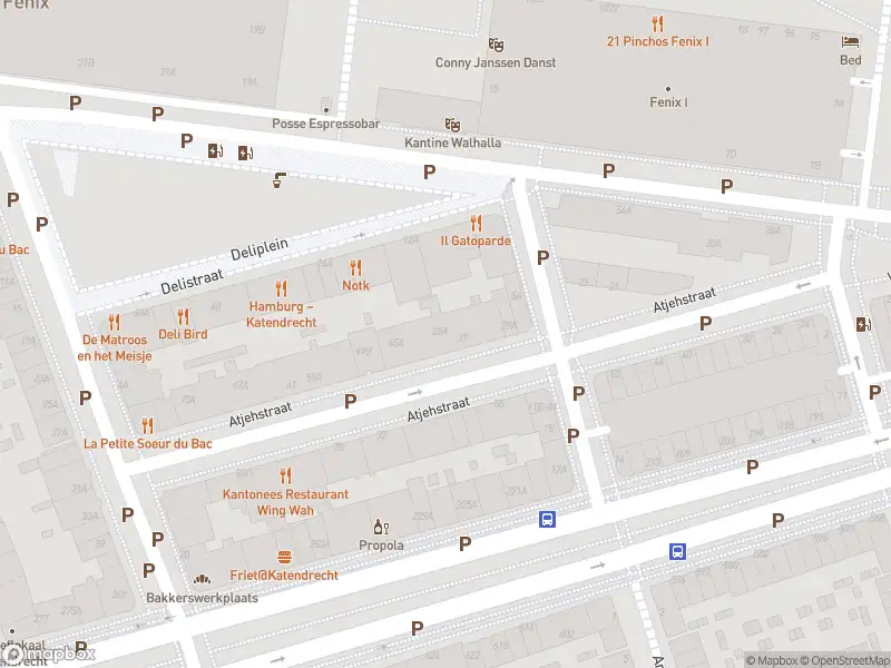 Ambulance met gepaste spoed naar de Atjehstraat in Rotterdam