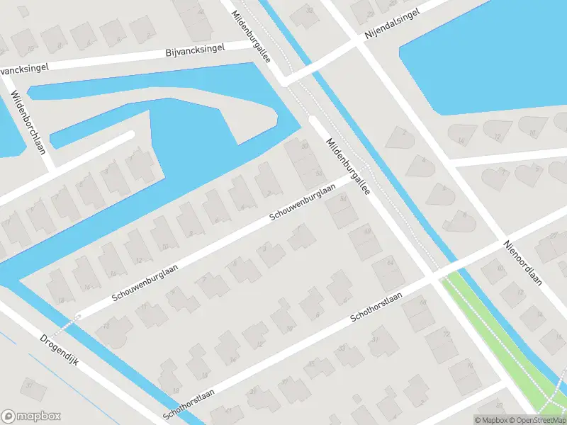 Ambulance met grote spoed naar de Schouwenburglaan in Spijkenisse