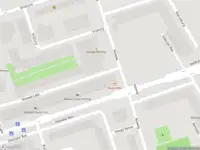 Ambulance met grote spoed naar de Wildeman in Amsterdam