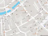 Ambulance met gepaste spoed naar de Loverstraat in Dordrecht