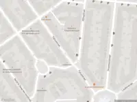 Ambulance met grote spoed naar de Van Heutszstraat in 's-Gravenhage