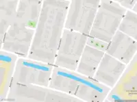 Ambulance met gepaste spoed naar de Batenstein in Alphen aan den Rijn