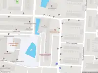 Ambulance met grote spoed naar de Admiraalsplein in Dordrecht