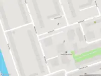 Ambulance met gepaste spoed naar de Veldzicht in Amsterdam