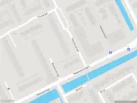 Ambulance met grote spoed naar de Roerdomplaan in Capelle aan den IJssel