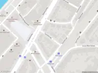 Ambulance met grote spoed naar de Tarbotstraat in 's-Gravenhage