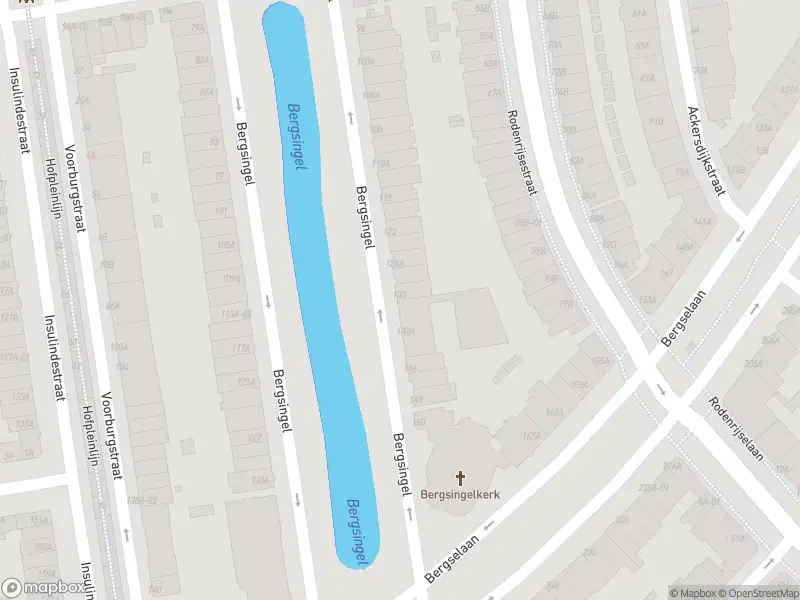 Ambulance met grote spoed naar de Bergsingel in Rotterdam