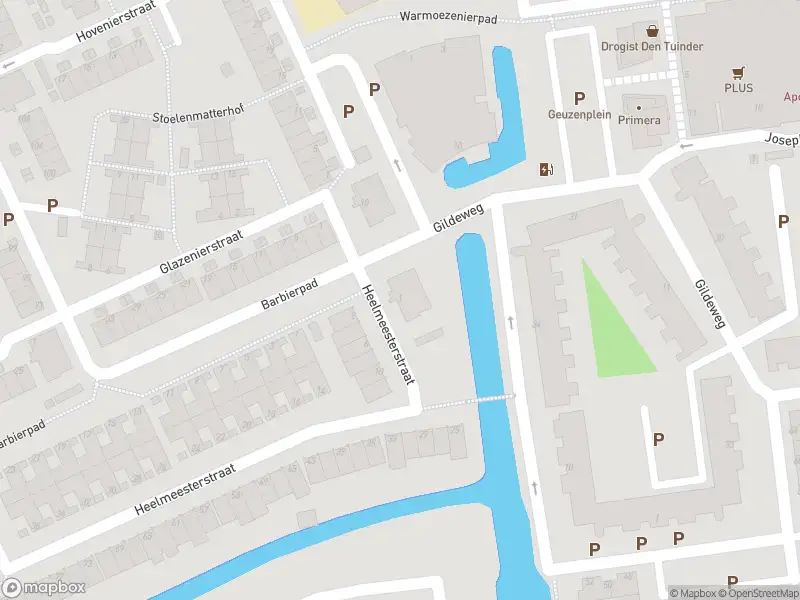 Ambulance met gepaste spoed naar de Heelmeesterstraat in Schiedam