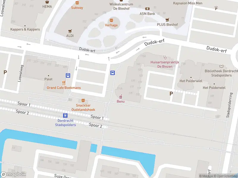 Ambulance met grote spoed naar de Dudokplein in Dordrecht