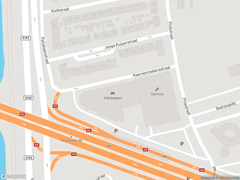 Ambulance naar de Kaarsenmakersstraat in Koog aan de Zaan vanwege ongeval met letsel