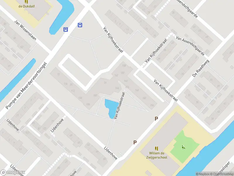 Ambulance met grote spoed naar de Van Kijfhoekstraat in Hendrik-Ido-Ambacht