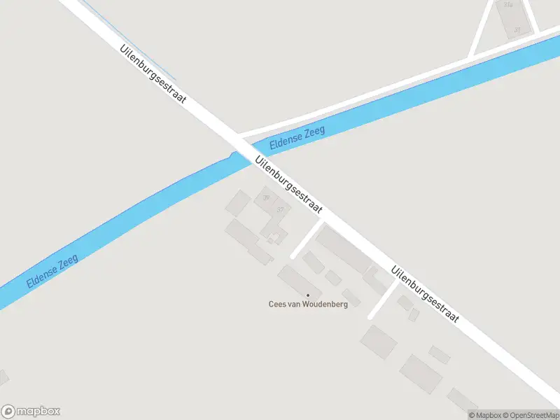 Brandweer met gepaste spoed naar de Adelhofstraat in Homoet